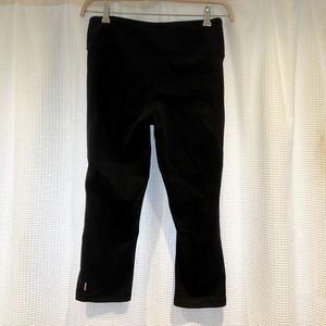 Lucy Tech Cropped Workout Pants, Black